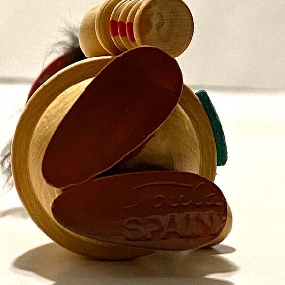 7 wooden Asian decorative vi rage kit. - Picture 13 of 16